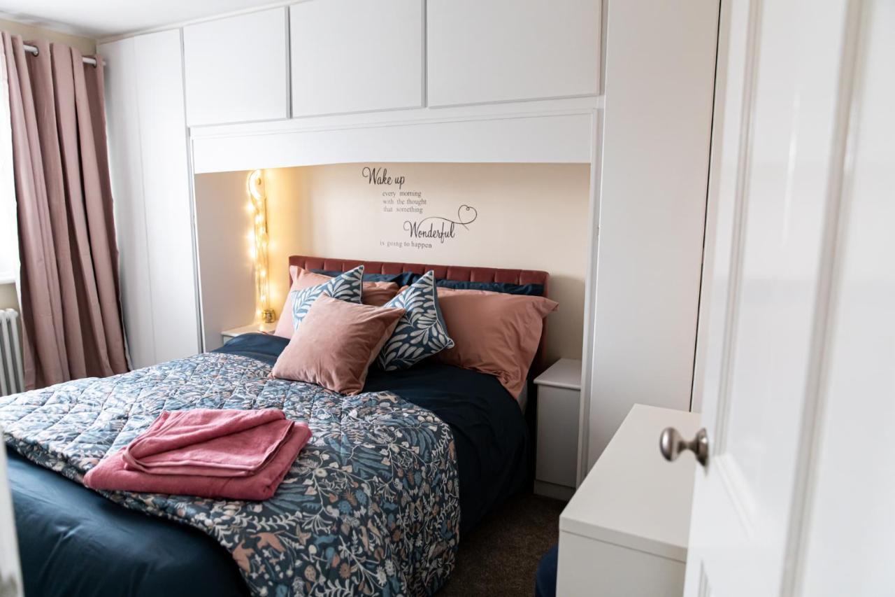 Inviting 3-Bed House In Manchester Dış mekan fotoğraf
