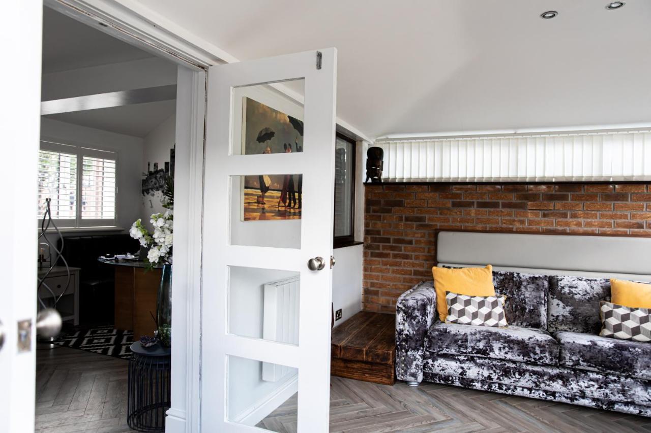 Inviting 3-Bed House In Manchester Dış mekan fotoğraf